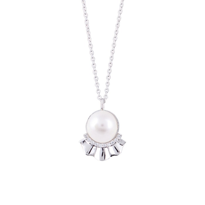 PEARL RUFFLE NECKLACE